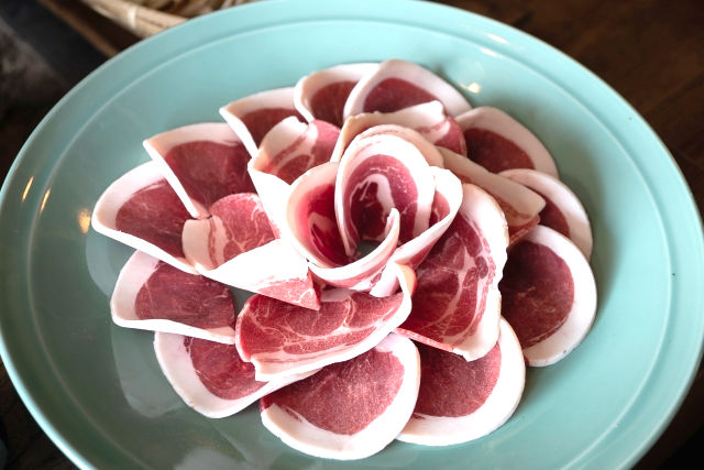 しし鍋（ぼたん鍋）